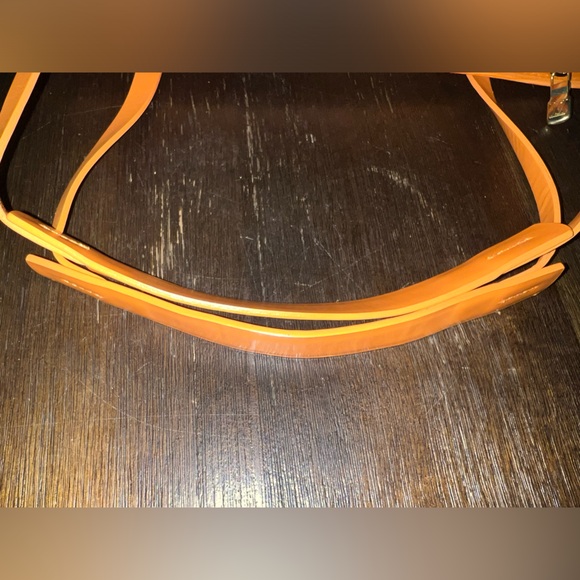 Pre-loved EUC LOUIS VUITTON Epi Croisette PM in Mandarin - Picture 15 of 16